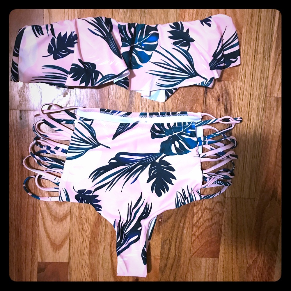 Brand New 2 piece high waist swimsuit (women)